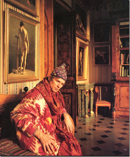 Rudolf Nureyev in Louvre apartment